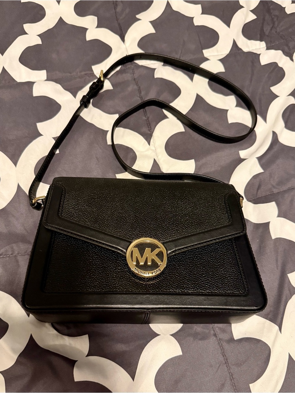 Michael Kors Jessie Pebbled Leather Crossbody with Gold MK Emblem